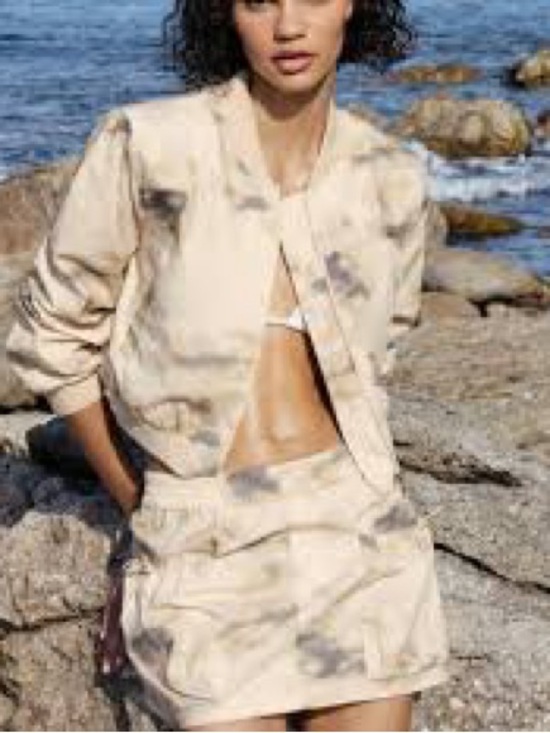 Zara Dresses & Skirts - Zara Tie Dye Cargo Mini Skirt Beige Grey Elastic Waist Utility Pocket Large